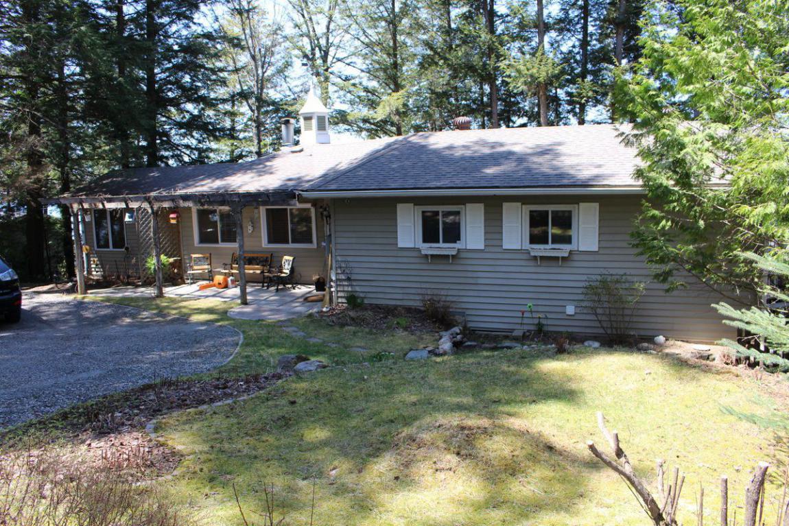 1016 Thornbury Trail, Kashagawigamog Lake, Haliburton