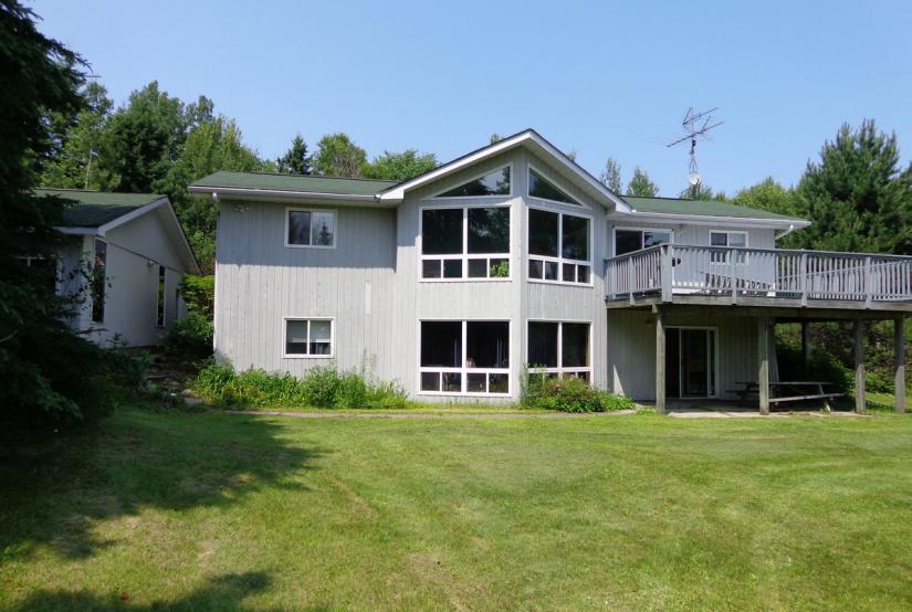 1035 Cowan Road, Haliburton thumbnail